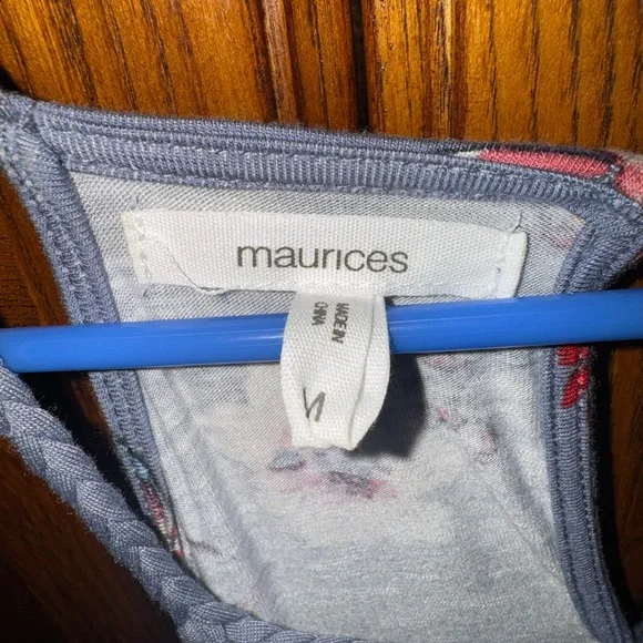 Maurices Gray Floral Crochet Yoke Tank Top Boho Sleeveless Blouse Size M - Picture 4 of 5